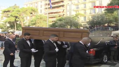 https://newsontime.gr/Βασίλης Καρράς: Oυρές στο λαϊκό προσκύνημα- Παρατάθηκε έως το βράδυ